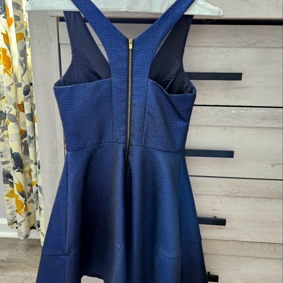 Express Dress - Picture 2 of 5